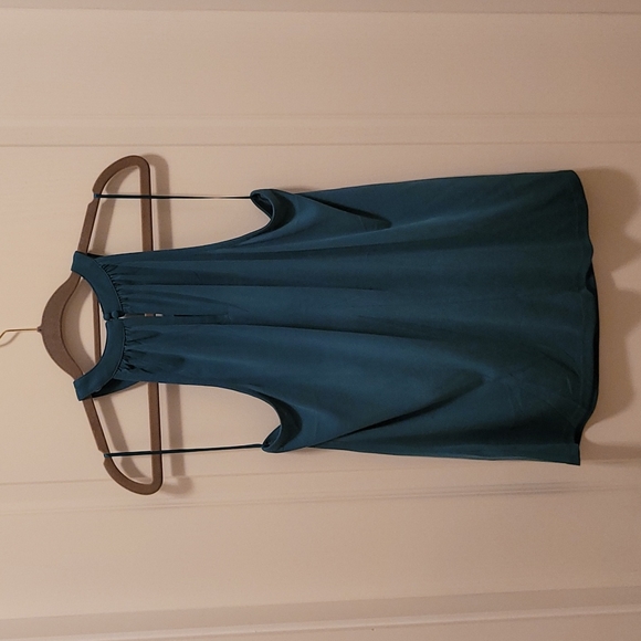 RW&CO Tencel Halter Tank Top M - Picture 2 of 5